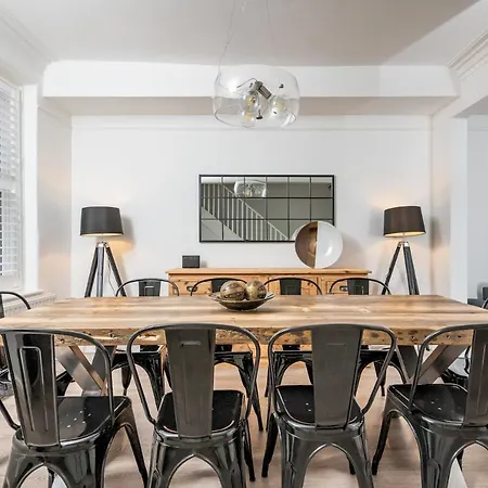 Semesterbostad 6 Longfield Terrace Elegant, Modern 5 Bed House With Free Parking Pass The Keys York