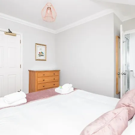 6 Longfield Terrace Elegant, Modern 5 Bed House With Free Parking Pass The Keys York