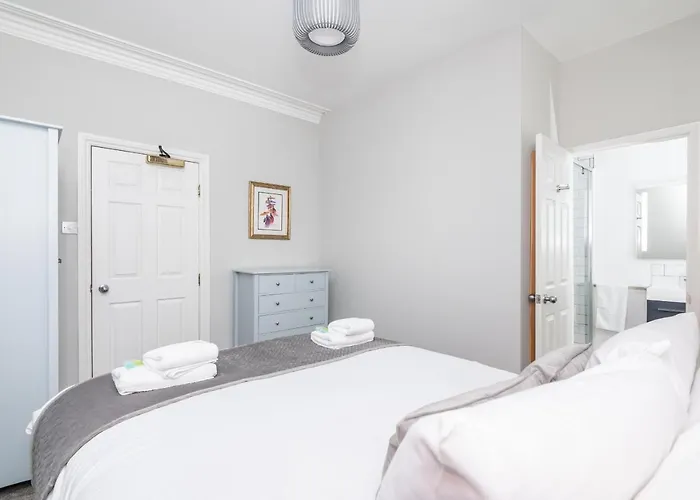 6 Longfield Terrace Elegant, Modern 5 Bed House With Free Parking Pass The Keys * York