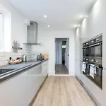 펜션 6 Longfield Terrace Elegant, Modern 5 Bed House With Free Parking Pass The Keys
