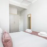 펜션 6 Longfield Terrace Elegant, Modern 5 Bed House With Free Parking Pass The Keys *